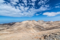 White Mountains, the path to Pachnes at 2.456m